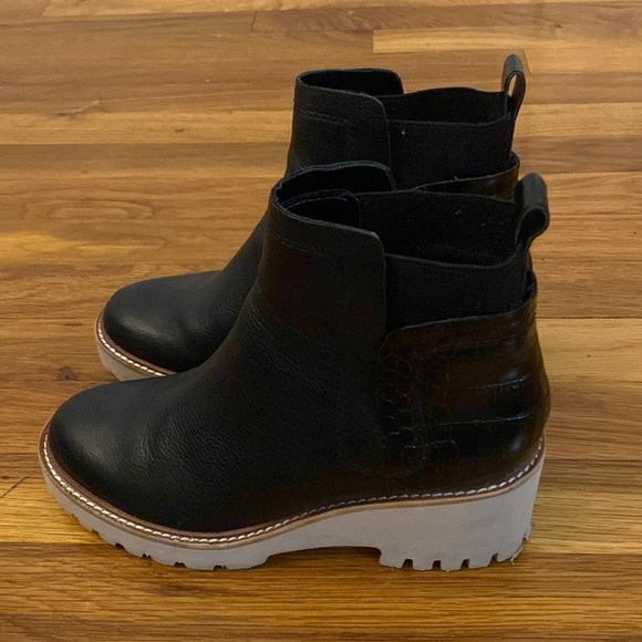 Dolce Vita Women’s Black Booties Size 7 - Picture 2 of 8